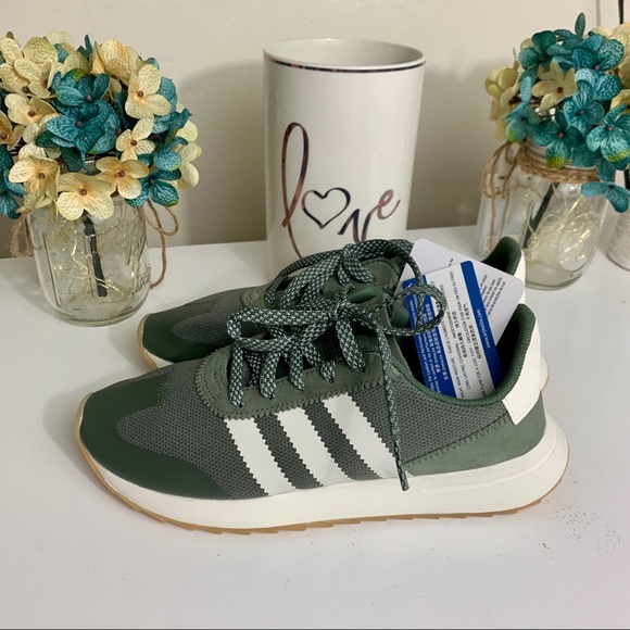 adidas hunter green sneakers